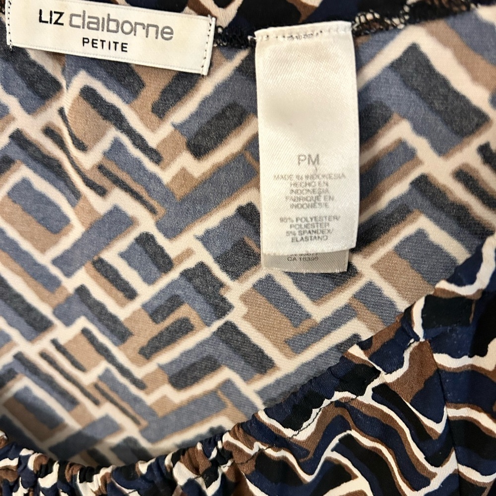Liz Claiborne Zigzag Print Blouse - Black and Brown - Picture 2 of 2